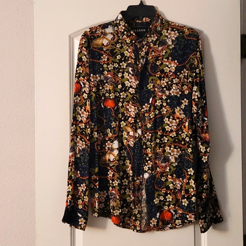 Medium reason dress shirt